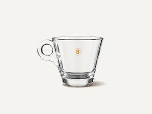 Ein leeres CoffeeB Espresso-Glas.